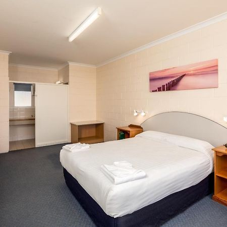 Blue Seas Motel Port Lincoln Exterior photo